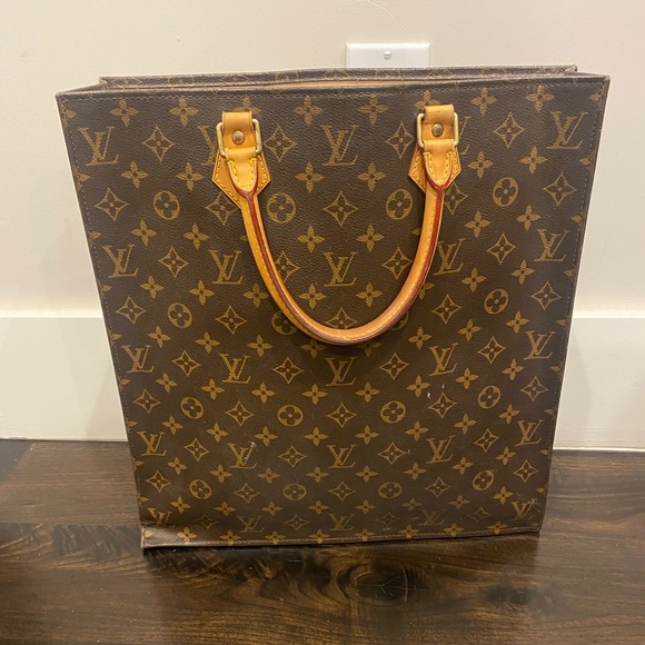 Louis Vuitton Long Tote Bag - Picture 1 of 16